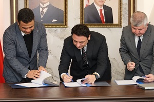 OKULLARDA "HALİLİYE'DE DİŞLERİM İNCİ GİBİ" PROJESİ KAPSAMINDA DİŞ TARAMALARI YAPILDI